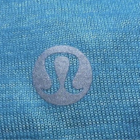 Lululemon Slay The Studio Yoga 2-in-1 Tank Turquoise Blue Built In Bra 4 Padded - Picture 6 of 7